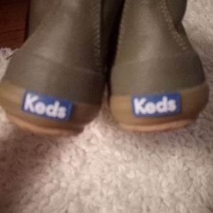 Keds olive rain boots